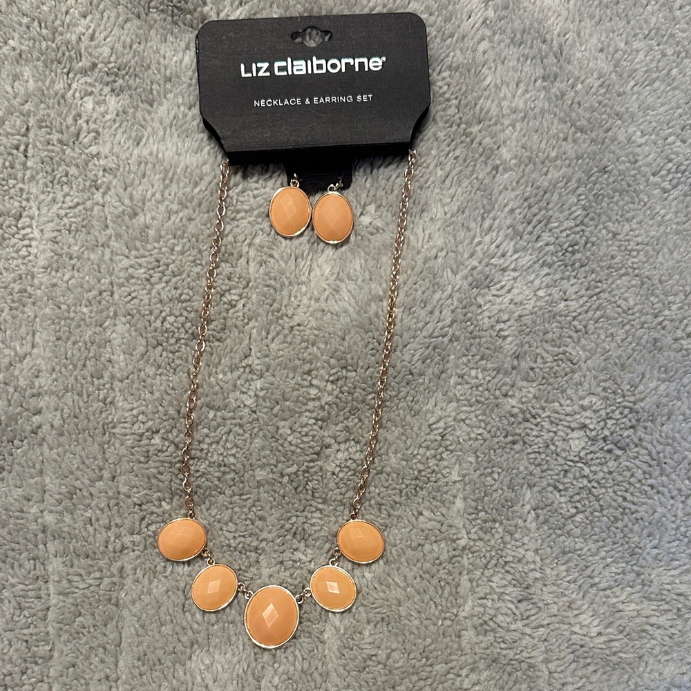 Liz Claiborne Gold and Peach Necklace Set